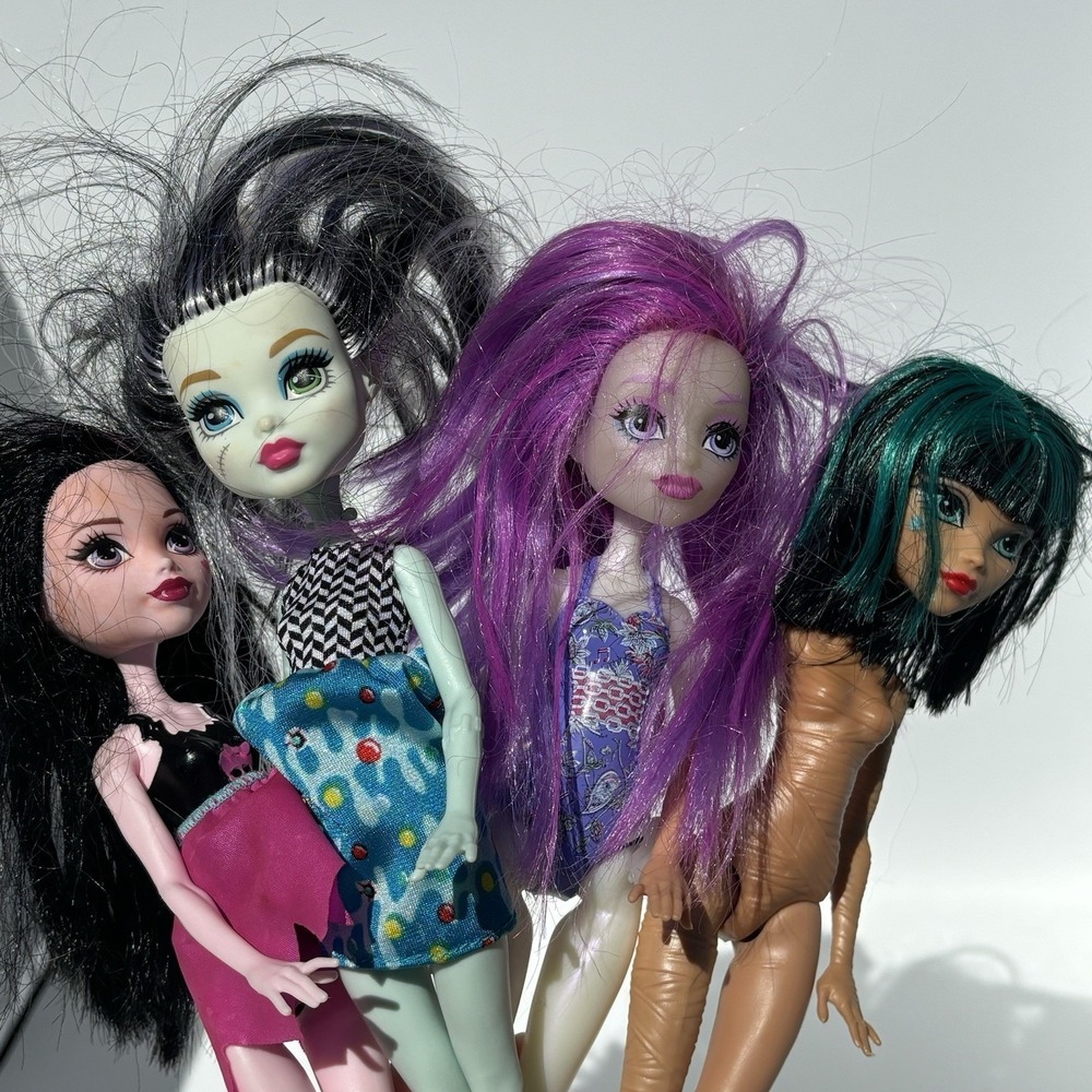 Lot Of 4 Preowned Monster High Dolls 2015-2017